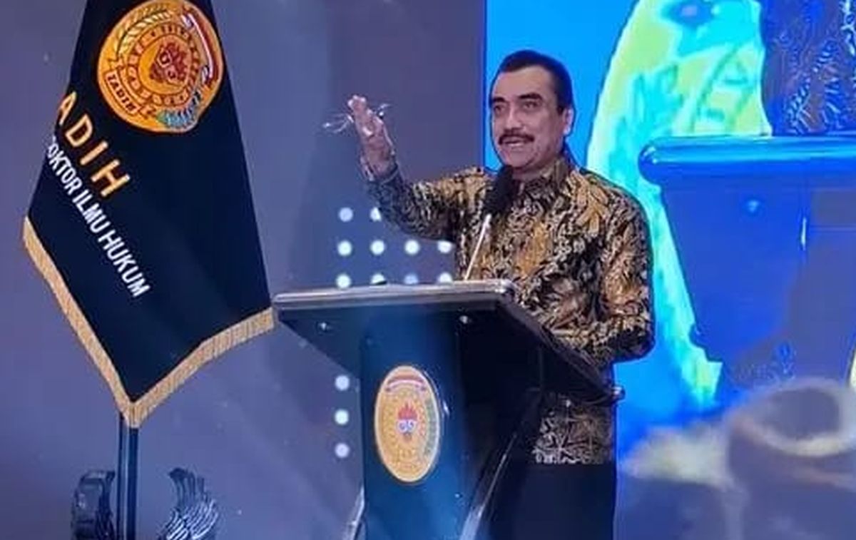 Guru Besar Ilmu Hukum Universitas Negeri Makassar, Harris Arthur Hedar.