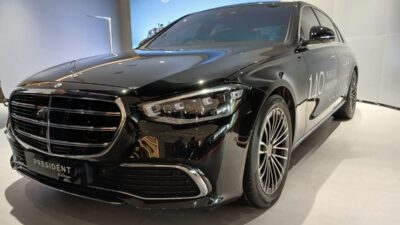 Mercedes-Benz Tegaskan Komitmen Inovasi dan Keberlanjutan di Usia ke-140