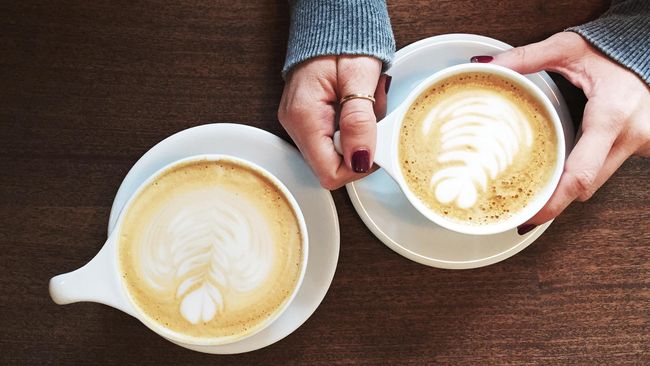 Beberapa orang percaya, kopi bisa berefek pada tekanan darah.