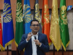 Raja Ampat Bukan Jalur Pelayaran Biasa: Capt. Hakeng Ingatkan Kewajiban Pemanduan bagi Kapal Internasional