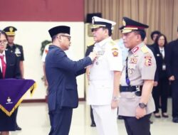 Wagub dan Sestama Lemhannas RI Terima Tanda Alumni Kehormatan