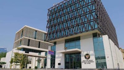 Kedutaan Besar Republik Indonesia (KBRI) Abu Dhabi di Uni Emirat Arab (UEA).