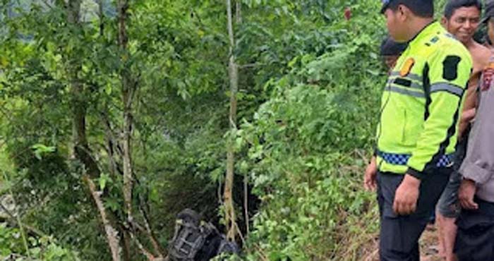 Minibus Avanza Terjun ke Jurang di Padang Ganting, Tiga Penumpang Luka-Luka