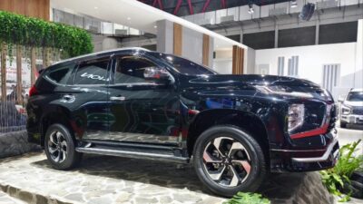 Banyak digunakan di Medan Berat, Pajero Sport mengandalkan mesin diesel berkode 4N15 2.4L MIVEC Turbo Diesel.