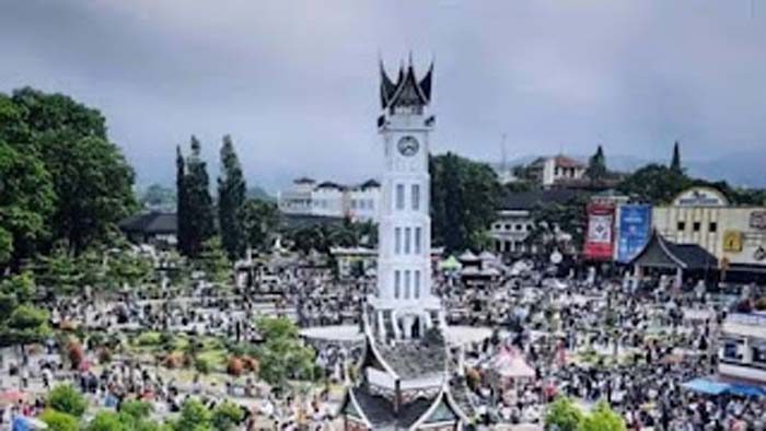 Jam Gadang Kota Bukittinggi.