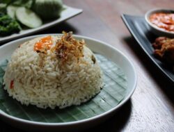 Cara Membuat Nasi Gurih Praktis untuk Lebaran, Lengkap dengan Resepnya