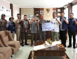 KAI Perkuat TJSL dengan Penyerahan Bantuan Masjid di Cubadak Timur
