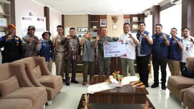 TJSL PT KAI untuk pembangunan masjid di Pasaman.