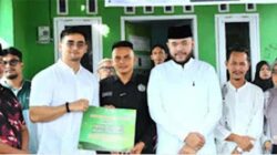 Yayasan Sosial Lebah Muda Indonesia Salurkan 400 Paket Sembako untuk Keluarga Miskin di Padang.
