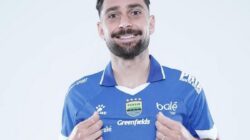 Pemain Persib Bandung, Frans Putros.