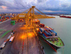 Pelindo Siapkan Strategi Antisipasi Lonjakan Penumpang dan Logistik Menjelang Idulfitri