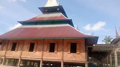 Syekh Burhanuddin: Sang Jembatan Peradaban dan Surau Gadang yang Menolak Rubuh.