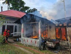 Kebakaran di Lingkungan Padat Padang, 10 Warga Selamat Tanpa Korban Jiwa