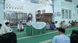 Safari Ramadan Sekdaprov Sumbar di Masjid Raya Kacang.