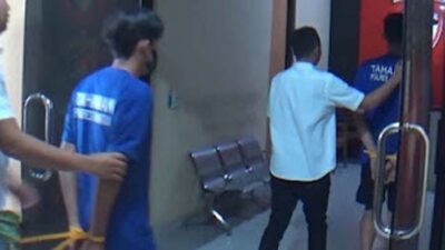 Polisi menangkap dua pelaku pembunuhan.