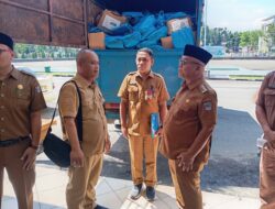 Presiden Prabowo Subianto Salurkan Bantuan Perlengkapan Ibadah dan Pakaian ke Warga Terdampak Bencana di Pasaman Barat 