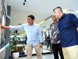 Dirut Pelindo Tinjau Operasional dan Peluang Pengembangan di Terminal Teluk Lamong