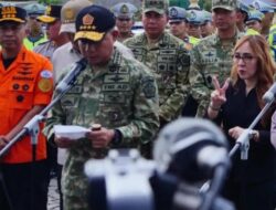 Aslog Dampingi Panglima TNI Pimpin Apel Gelar Pasukan Operasi Ketupat 2026