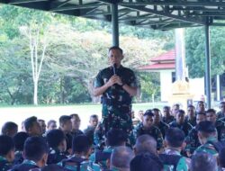 Danrindam XV/Pattimura Tekankan Disiplin dan Moral Prajurit dalam Jam Pimpinan