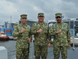 Dankodaeral XIII Ikut Sambut Kedatangan KRI Prabu Siliwangi-321