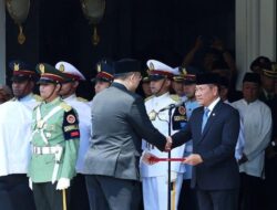 Wamenhan Pimpin Penghormatan dan Pelepasan Jenazah Prof. Juwono Sudarsono