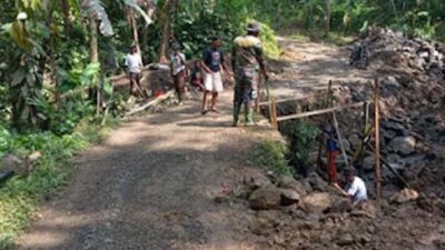 Dari Pondasi ke Harapan, TMMD Bangun Akses Baru bagi Warga Krangean