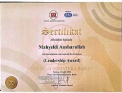 IAI Sumbar Apresiasi Kepemimpinan Mahyeldi, Beri Leadership Award 2026