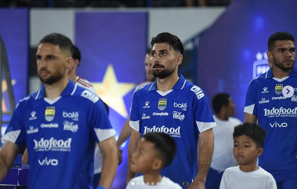 Persib Bandung terima puluhan miliaran rupiah jika Frans Putros masuk skuad akhir Timnas Irak di Piala Dunia 2026.