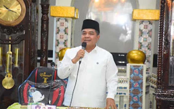 Bupati Agam, Benni Warlis.