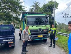 Sepeda Motor vs Truk di Jalan Lintas Solok–Padang, Satu Korban Jiwa