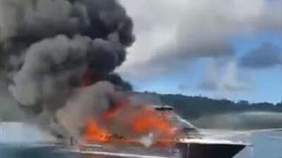 Api Cepat Melahap Dua Speedboat Perusahaan Kayu, Polisi Selidiki Penyebab Ledakan