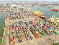 Apindo Minta Relaksasi Impor untuk Antisipasi Kelangkaan Plastik