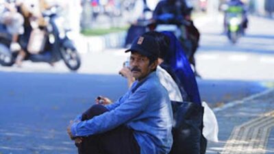 Perjuangan Orang Tua Dibalik UTBK UNP, Pendidikan Itu Investasi