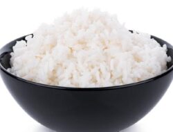 Cara Sehat Makan Nasi Putih untuk Cegah Lonjakan Gula Darah
