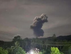 Gunung Dukono Erupsi, Radius 4 Km Dilarang Didekati