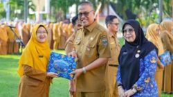 Pelepasan ASN yang akan berangkat haji.