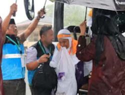 Jelang Keberangkatan Haji, Jemaah Padang Diminta Kurangi Swafoto di Tanah Suci