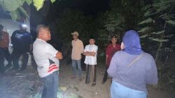 Pemerintah Kota Solok Serahkan Bantuan untuk Rumah Warga yang Rusak Tertimpa Pohon Kelapa Akibat Puting Beliung.