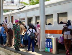 Masyarakat Sumbar Percaya Moda Kereta Api, Penumpang KA Lokal Naik Signifikan Tahun Ini