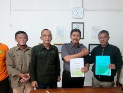 Perhutani Bandung Utara Teken Kerjasama Kemitraan dengan LMDH Lembah Harapan Jaya