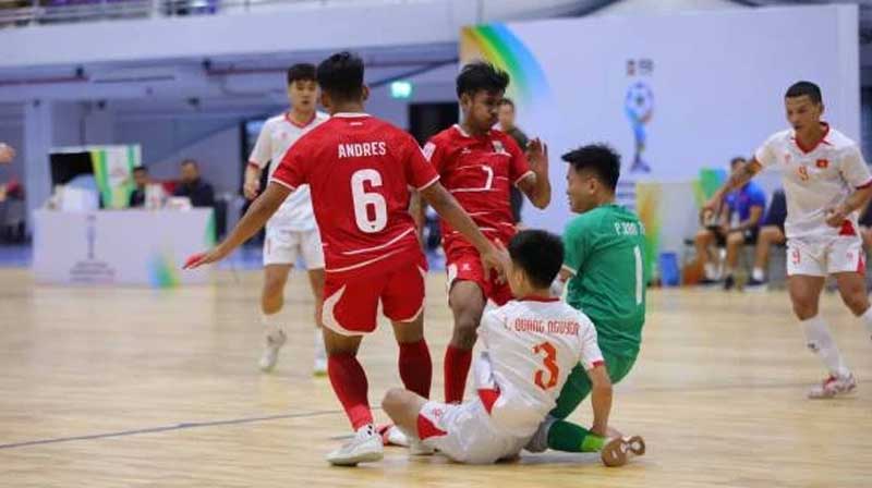 Timnas futsal Indonesia tumbangkan Vietnam 3-2 dan melaku ke final.