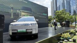 Daftar 10 Mobil Listrik Terlaris April 2026, Jaecoo J5 EV Teratas.