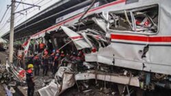 Kecelakaan KA–KRL Bekasi Timur.