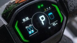 Dua motor listrik Yadea Osta P dan Velax U tuntaskan uji performa lewat tantangan jarak jauh 150+ KM Challenge rute Bandung - Bogor.