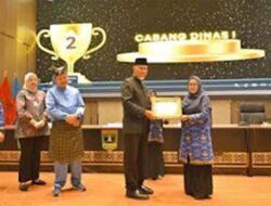Hardiknas 2026 di Sumbar, Mahyeldi Apresiasi Ratusan Guru dan Tenaga Kependidikan