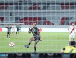 Hattrick Da Silva Antar Malut United Tekuk Persis Solo 5-2