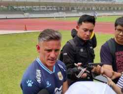 Herdman Kagum dengan Performa Pemain Garuda di Latihan Internal Timnas Indonesia