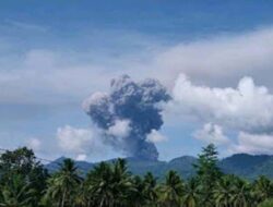 Pencarian Pendaki Hilang Terkendala Material Vulkanik di Gunung Dukono