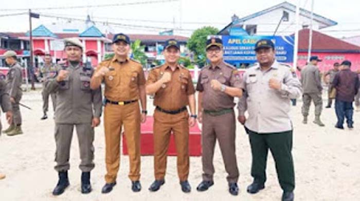 Satpol PP Kota Padang menggelar sertijab.