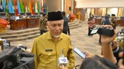 Gubernur Sumbar, Mahyeldi Ansharullah.